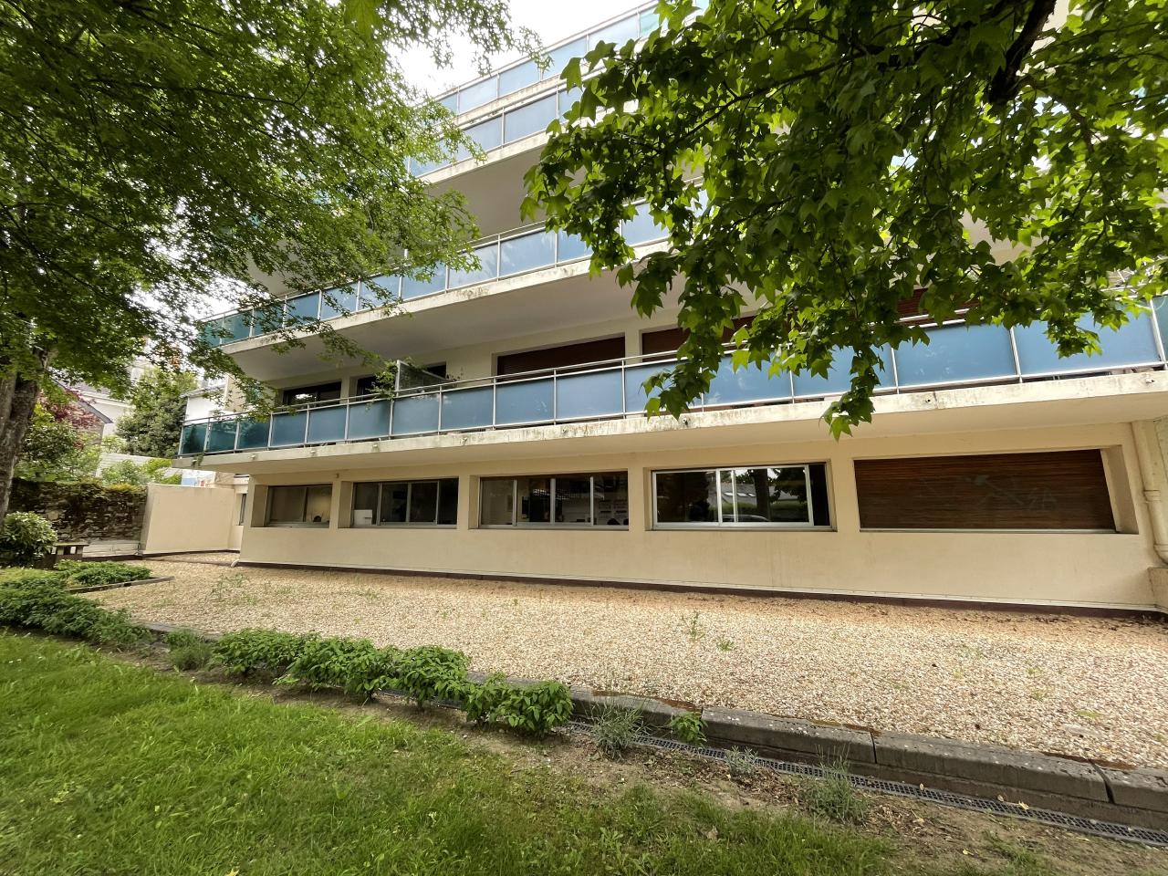 Bureau Nantes 241m² Location bureau Nantes Loire-Atlantique OLBUR2312022 0